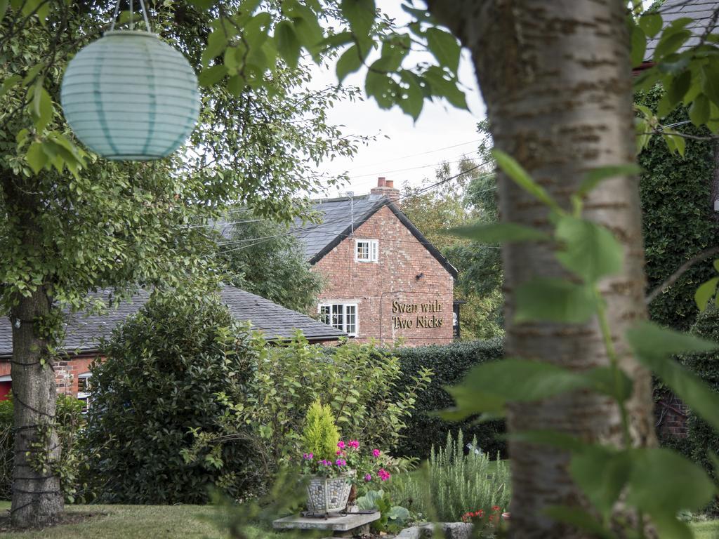 Ash Farm Country House Little Bollington Экстерьер фото
